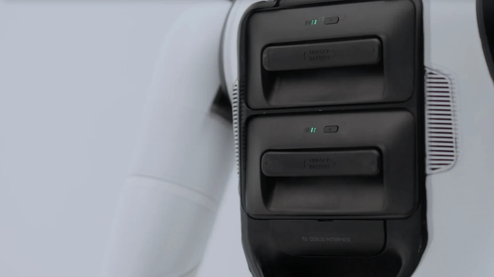 A3 dual battery bays